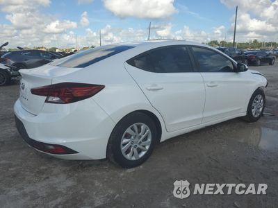 Trzecie zdjęcie samochodu z tyłu: 2019 HYUNDAI ELANTRA SE VIN:5NPD74LF4KH447487 - miniatura