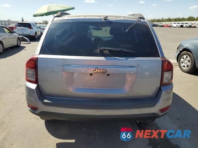 Zdjęcie 6 z 14 samochodu: 2015 JEEP COMPASS SPORT VIN:1C4NJCBAXFD397096 - miniatura