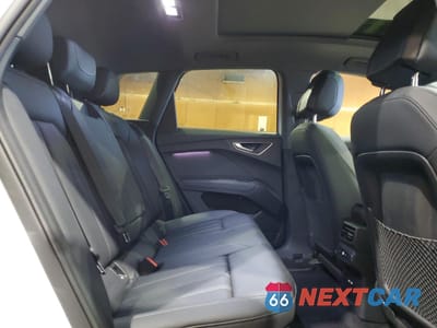 Zdjęcie 11 z 16 samochodu: 2024 AUDI Q4 E-TRON PREMIUM PLUS VIN:WA1LUBFZ2RP057480 - miniatura