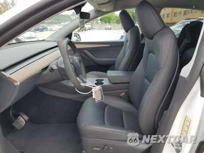 Zdjęcie 7 z 13 samochodu: 2024 TESLA MODEL Y VIN:7SAYGDED6RF098213 - miniatura