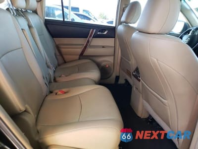 Zdjęcie 11 z 13 samochodu: 2013 TOYOTA HIGHLANDER LIMITED VIN:5TDDK3EH1DS207897 - miniatura