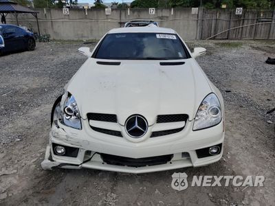 Piąte zdjęcie samochodu w środku: 2011 MERCEDES-BENZ SLK 300 VIN:WDBWK5EA3BF238653 - miniatura