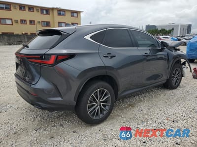 Trzecie zdjęcie samochodu z tyłu: 2025 LEXUS NX 350 PREMIUM VIN:2T2GGCEZ5SC079785 - miniatura