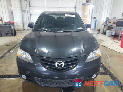 Piąte zdjęcie samochodu w środku: 2005 MAZDA 3 S VIN:JM1BK323851336878 - miniatura