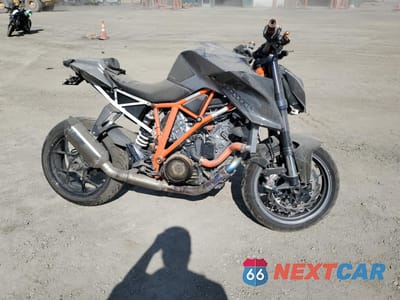 2015 KTM 1290 SUPER DUKE R VBKV39408FM920664 - główne zdjęcie licytacji z USA - miniatura