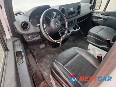 Zdjęcie 8 z 17 samochodu: 2020 BENZ SPRINTER CARGO 2500 VIN:W1W4ECHY2LT039419 - miniatura