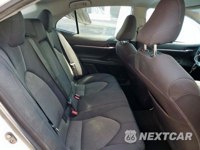Zdjęcie 10 z 14 samochodu: 2021 TOYOTA CAMRY LE VIN:4T1C11AK5MU577875 - miniatura