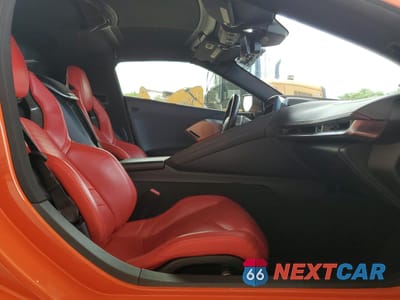 Zdjęcie 10 z 14 samochodu: 2021 CHEVROLET CORVETTE STINGRAY 2LT VIN:1G1YB2D48M5123360 - miniatura