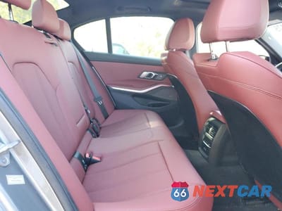 Zdjęcie 10 z 13 samochodu: 2024 BMW M340XI VIN:3MW49FF02R8E65526 - miniatura