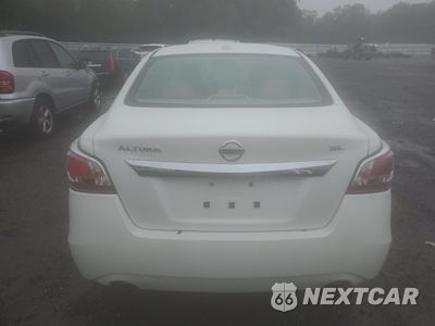 Zdjęcie 6 z 13 samochodu: 2015 NISSAN ALTIMA 2.5 VIN:1N4AL3AP3FN885370 - miniatura