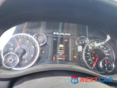 Zdjęcie 8 z 10 samochodu: 2023 RAM 5500 TRUCK CAB AND CHASSIS VIN:3C7WRNFL8PG525198 - miniatura