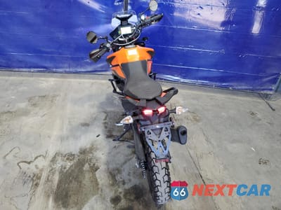 Czwarte zdjęcie samochodu z boku: 2020 KTM 390 ADVENTURE VIN:MD2JGJ405LC208906 - miniatura