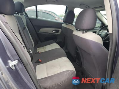 Zdjęcie 10 z 12 samochodu: 2013 CHEVROLET CRUZE LS VIN:1G1PA5SG6D7153250 - miniatura