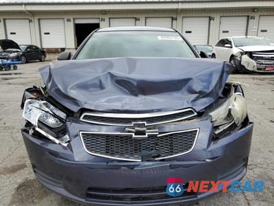 Piąte zdjęcie samochodu w środku: 2013 CHEVROLET CRUZE LS VIN:1G1PA5SG6D7153250 - miniatura