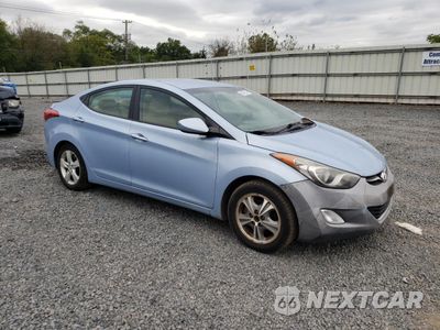 Czwarte zdjęcie samochodu z boku: 2012 HYUNDAI ELANTRA GLS VIN:KMHDH4AE4CU294135 - miniatura