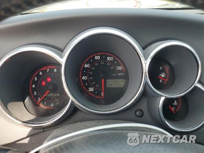 Zdjęcie 9 z 12 samochodu: 2008 PONTIAC VIBE VIN:5Y2SL67868Z419816 - miniatura