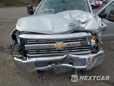 Zdjęcie 11 z 12 samochodu: 2018 CHEVROLET SILVERADO K2500 HEAVY DUTY VIN:1GC2KUEG7JZ315231 - miniatura