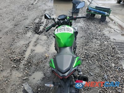 Zdjęcie 6 z 10 samochodu: 2024 KAWASAKI ER500 VIN:ML5ERGE13RDA08392 - miniatura