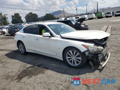 Czwarte zdjęcie samochodu z boku: 2014 INFINITI Q50 BASE VIN:JN1BV7AP7EM692744 - miniatura