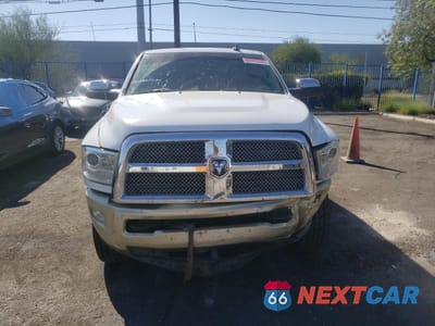 Piąte zdjęcie samochodu w środku: 2013 RAM 3500 LONGHORN VIN:3C63R3FL4DG544676 - miniatura