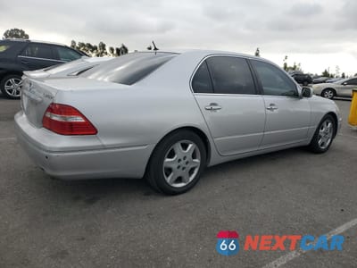 Trzecie zdjęcie samochodu z tyłu: 2004 LEXUS LS 430 VIN:JTHBN36F140171156 - miniatura