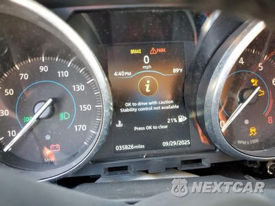 Zdjęcie 9 z 13 samochodu: 2020 JAGUAR F-PACE PREMIUM VIN:SADCJ2FX0LA640352 - miniatura