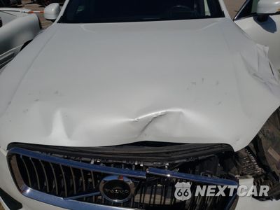 Zdjęcie 12 z 13 samochodu: 2020 VOLVO XC90 T5 MOMENTUM VIN:YV4102PK1L1575145 - miniatura