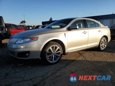 2010 LINCOLN MKS 1LNHL9DR1AG605415 - główne zdjęcie licytacji z USA - miniatura