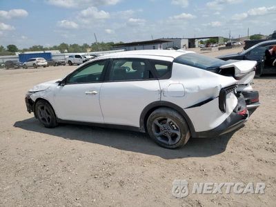 Drugie zdjęcie samochodu z przodu: 2025 KIA K4 VIN:3KPFT4DE6SE058574 - miniatura