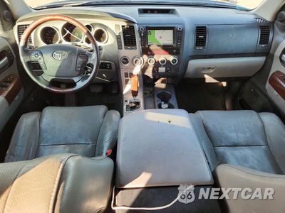 Zdjęcie 8 z 13 samochodu: 2012 TOYOTA SEQUOIA PLATINUM VIN:5TDDY5G10CS061761 - miniatura