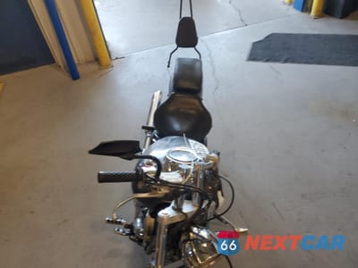 Piąte zdjęcie samochodu w środku: 2005 YAMAHA XVS1100 A VIN:JYAVP11E35A077198 - miniatura