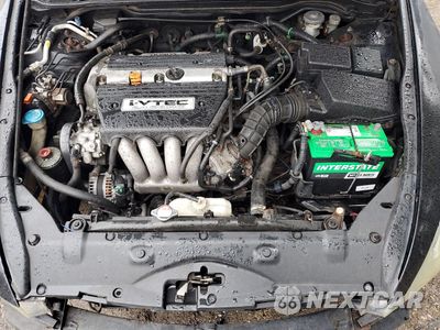 Zdjęcie 11 z 15 samochodu: 2005 HONDA ACCORD EX VIN:1HGCM71655A002018 - miniatura