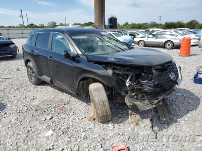 Czwarte zdjęcie samochodu z boku: 2021 NISSAN ROGUE S VIN:5N1AT3AAXMC739574 - miniatura