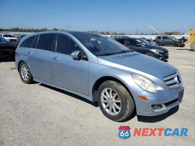 Czwarte zdjęcie samochodu z boku: 2006 MERCEDES-BENZ R 350 VIN:4JGCB65E56A035114 - miniatura