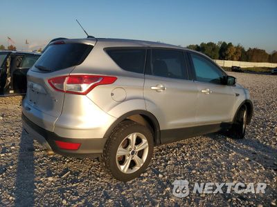 Trzecie zdjęcie samochodu z tyłu: 2015 FORD ESCAPE SE VIN:1FMCU9GX2FUB39178 - miniatura