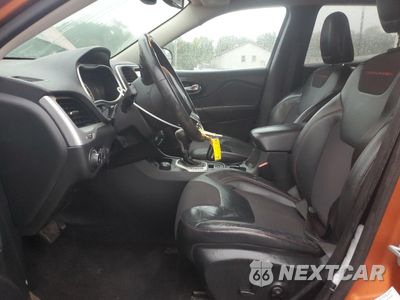 Zdjęcie 7 z 15 samochodu: 2014 JEEP CHEROKEE TRAILHAWK VIN:1C4PJMBS6EW310269 - miniatura