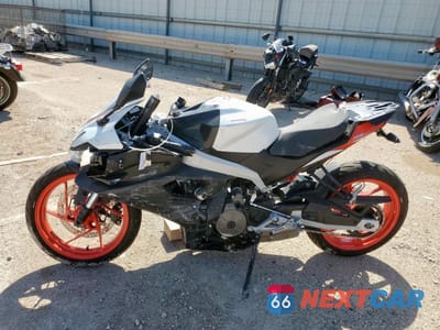 Trzecie zdjęcie samochodu z tyłu: 2025 APRILIA RS 457 VIN:ZD4XEUA06S6002250 - miniatura