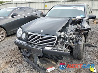 Piąte zdjęcie samochodu w środku: 1999 MERCEDES-BENZ E 320 VIN:WDBJF65H4XA921015 - miniatura