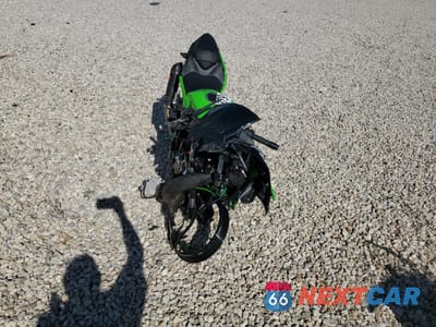 Piąte zdjęcie samochodu w środku: 2025 KAWASAKI EX500 H VIN:ML5EXGH13SDA60421 - miniatura