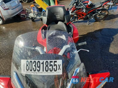 Piąte zdjęcie samochodu w środku: 2012 CAN-AM SPYDER ROADSTER RTS VIN:2BXJBHC18CV000847 - miniatura