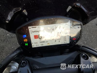 Zdjęcie 7 z 9 samochodu: 2022 DUCATI MONSTER VIN:ZDMMAMDT8NB005778 - miniatura