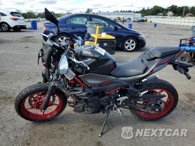 Trzecie zdjęcie samochodu z tyłu: 2024 KAWASAKI ER500 VIN:ML5ERGF15RDA17268 - miniatura