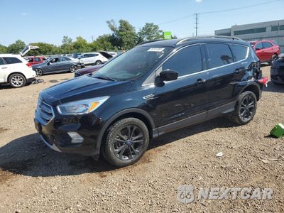 2018 FORD ESCAPE SE 1FMCU9GD3JUB75184 - główne zdjęcie licytacji z USA - miniatura