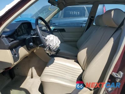 Zdjęcie 7 z 13 samochodu: 1988 MERCEDES-BENZ 300 E VIN:WDBEA30D7JA695434 - miniatura
