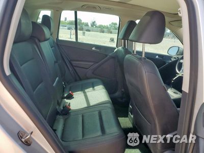Zdjęcie 11 z 13 samochodu: 2016 VOLKSWAGEN TIGUAN S VIN:WVGAV7AXXGW509767 - miniatura