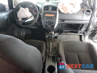Zdjęcie 8 z 14 samochodu: 2017 NISSAN VERSA NOTE S VIN:3N1CE2CP9HL375633 - miniatura