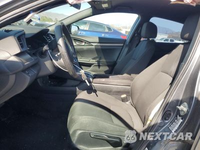 Zdjęcie 7 z 15 samochodu: 2018 HONDA CIVIC LX VIN:SHHFK7H20JU427036 - miniatura