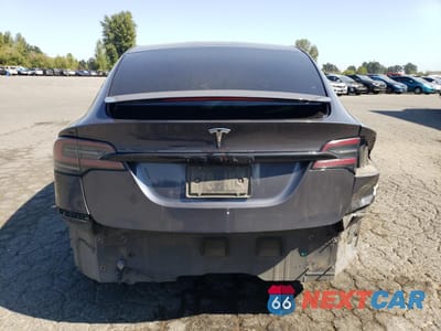 Zdjęcie 6 z 12 samochodu: 2022 TESLA MODEL X VIN:7SAXCBE55NF335370 - miniatura