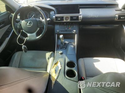 Zdjęcie 8 z 14 samochodu: 2016 LEXUS IS 300 VIN:JTHCM1D28G5010337 - miniatura