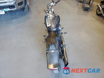 Zdjęcie 6 z 10 samochodu: 2005 YAMAHA XVS1100 A VIN:JYAVP11E35A077198 - miniatura